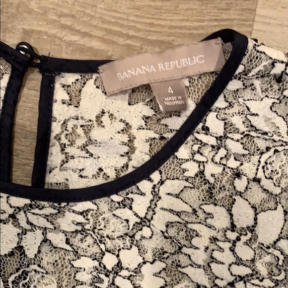 Banana Republic White and Navy Dress Size 4 - Picture 2 of 3